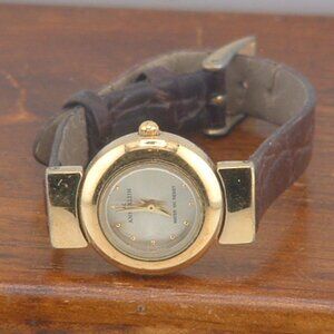 Pre-Owned Women’s Anne Klein 10/5835 Fashion Analog Watch